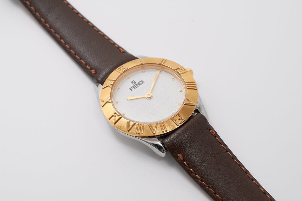 FENDI Round face 2000L